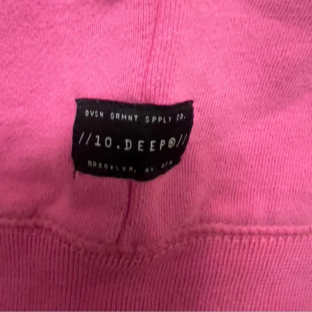 10 Deep fuchsia distressed hoodie sweatshirt size Large